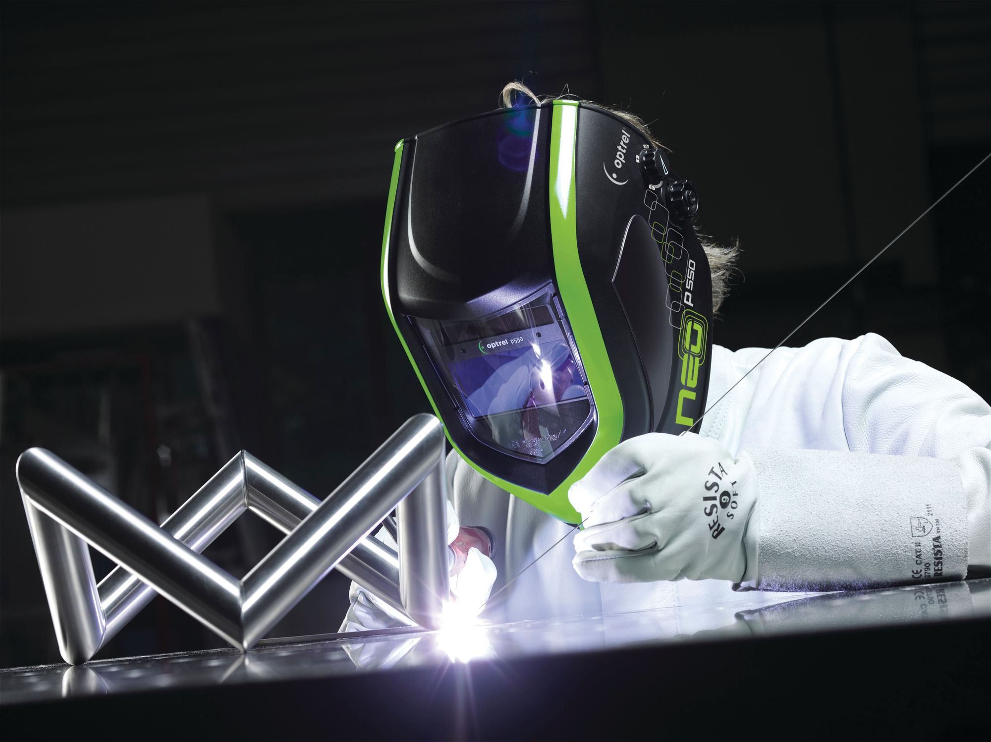 Optrel NEO P550 Schweißhelm im Einsatz bei Edelstahlverbindung mit WIG-Verfahren